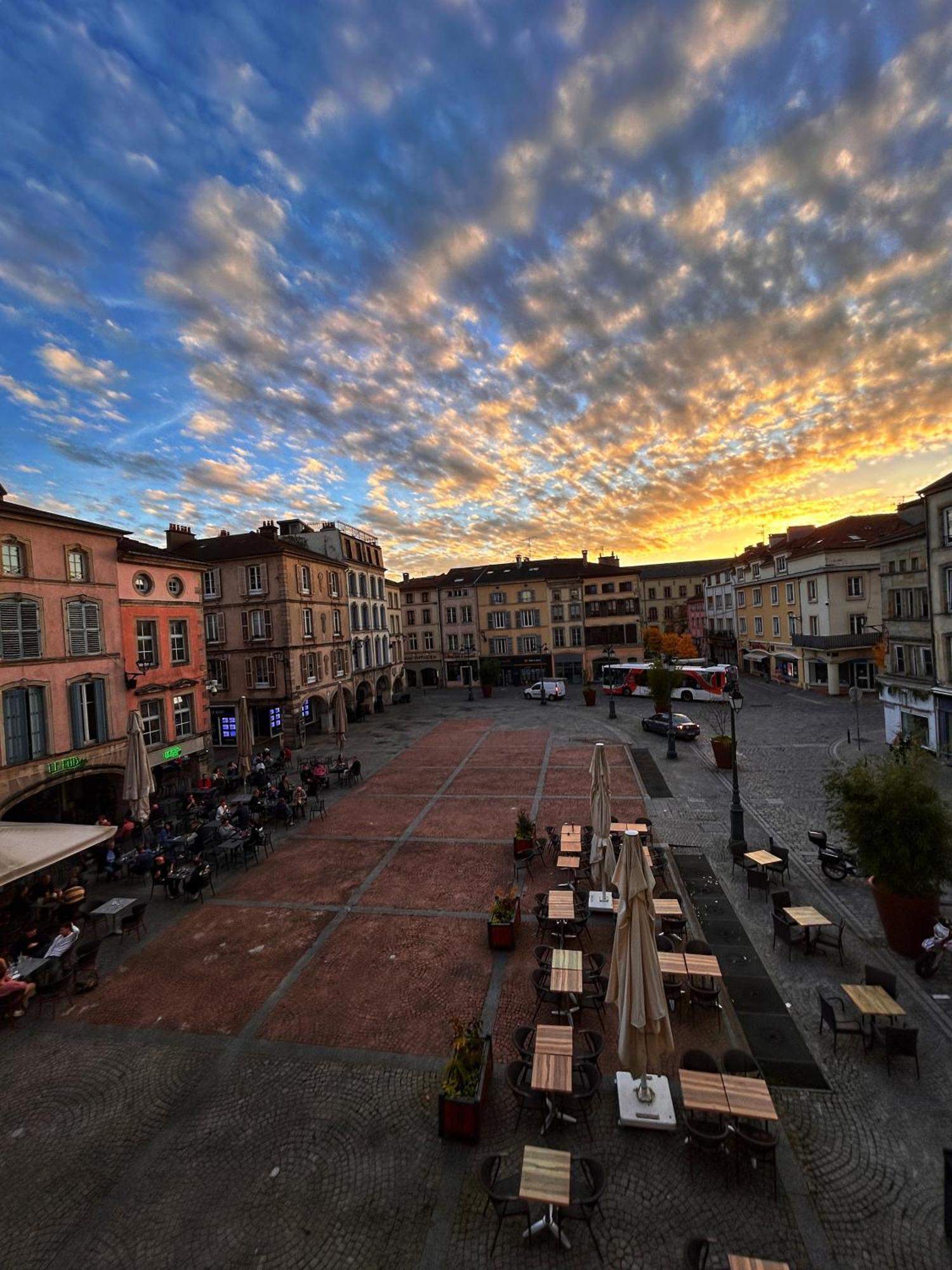 Bella Vita Epinal Épinal Exterior foto